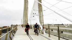 mayor biking across tilikum Portland